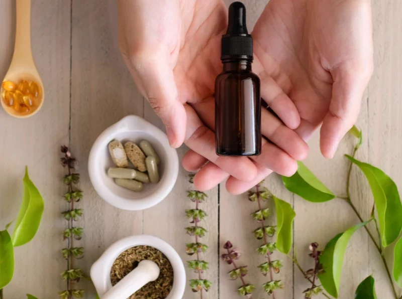 Un enfoque complementario y natural para la medicina convencional: Los productos medicinales herbales